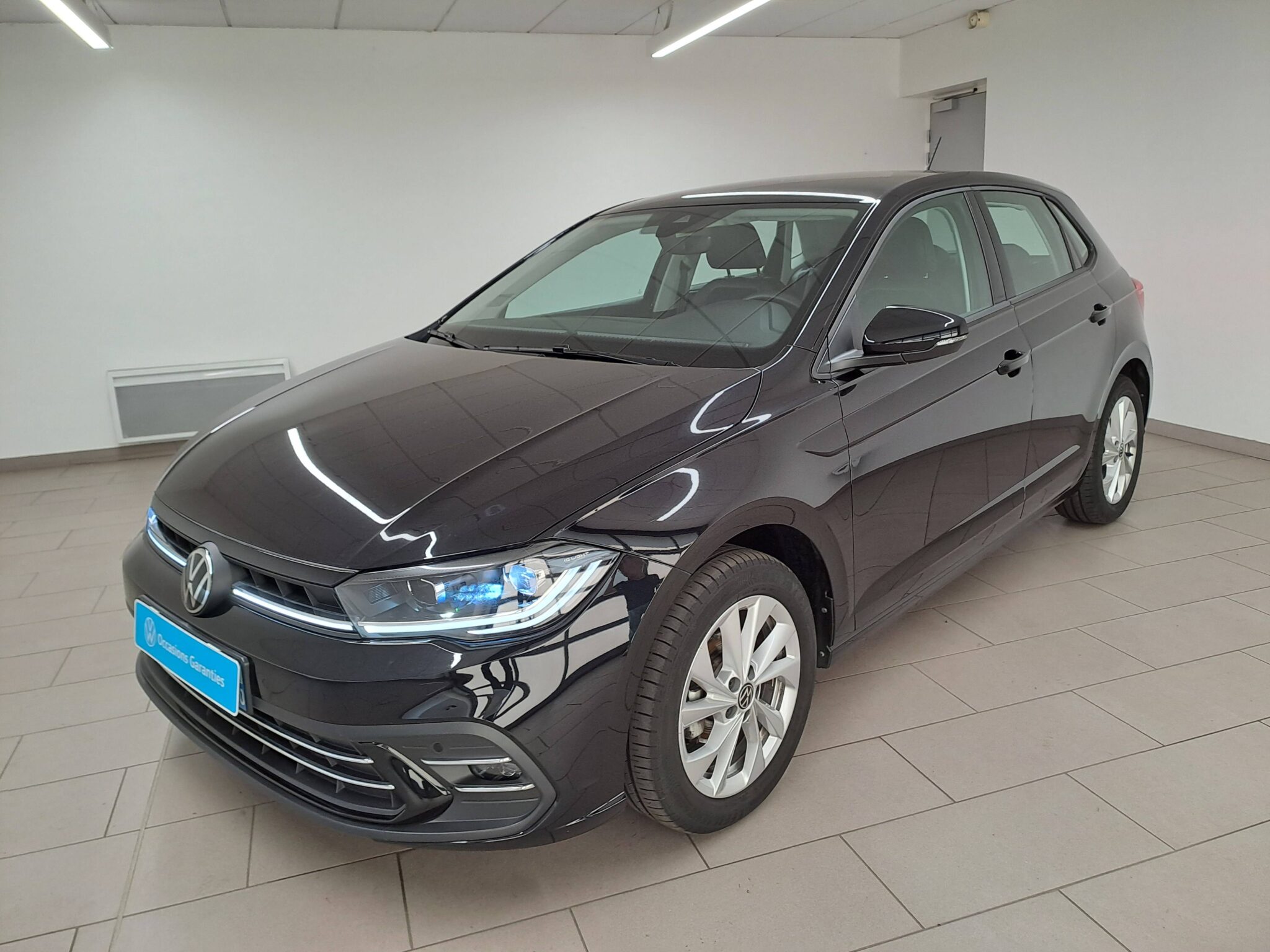 1361589_volkswagen_polo-10-tsi-95-ss-dsg7_style_0.jpg