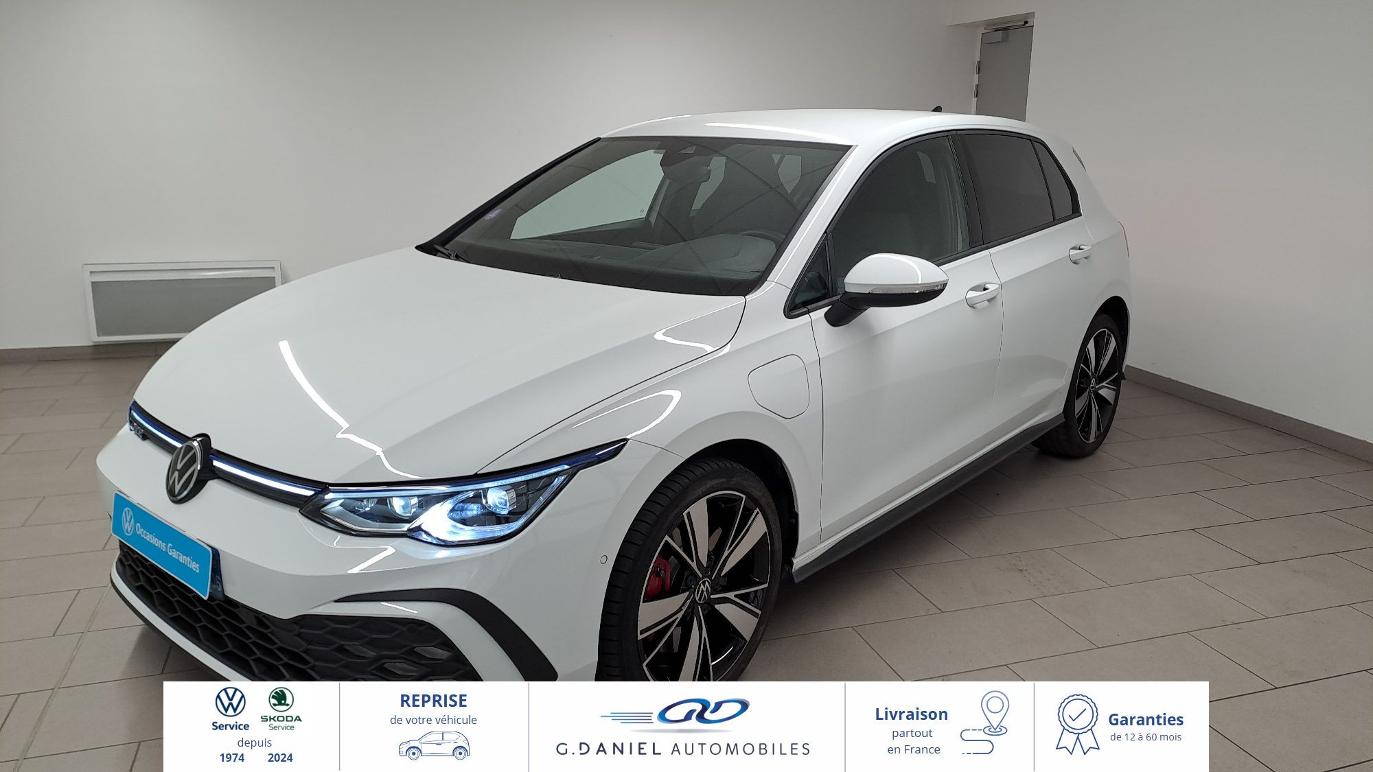 1362532_VOLKSWAGEN_GOLF_34_AVANT_GAUCHE.jpg